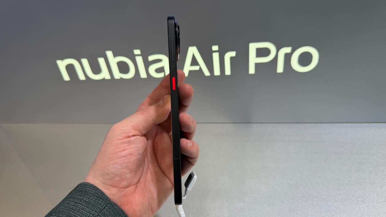 Abbiamo provato il Nubia Air Pro al Mobile World Congress 2026