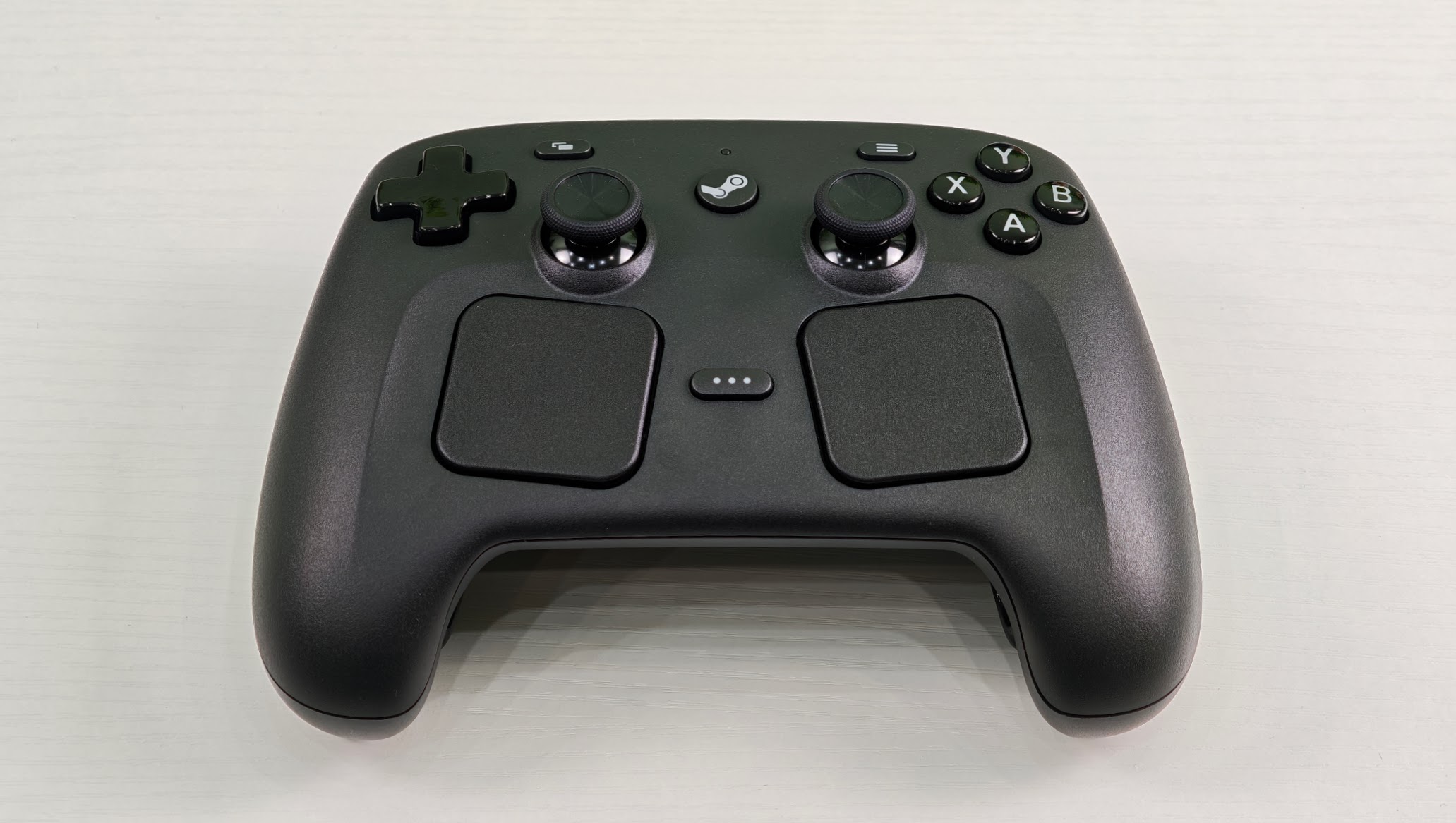 Recensione Steam Controller: il metodo di input di cui non possiamo più fare a meno
