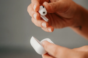 AirPods con fotocamera