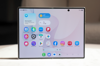 Galaxy Z Fold 8