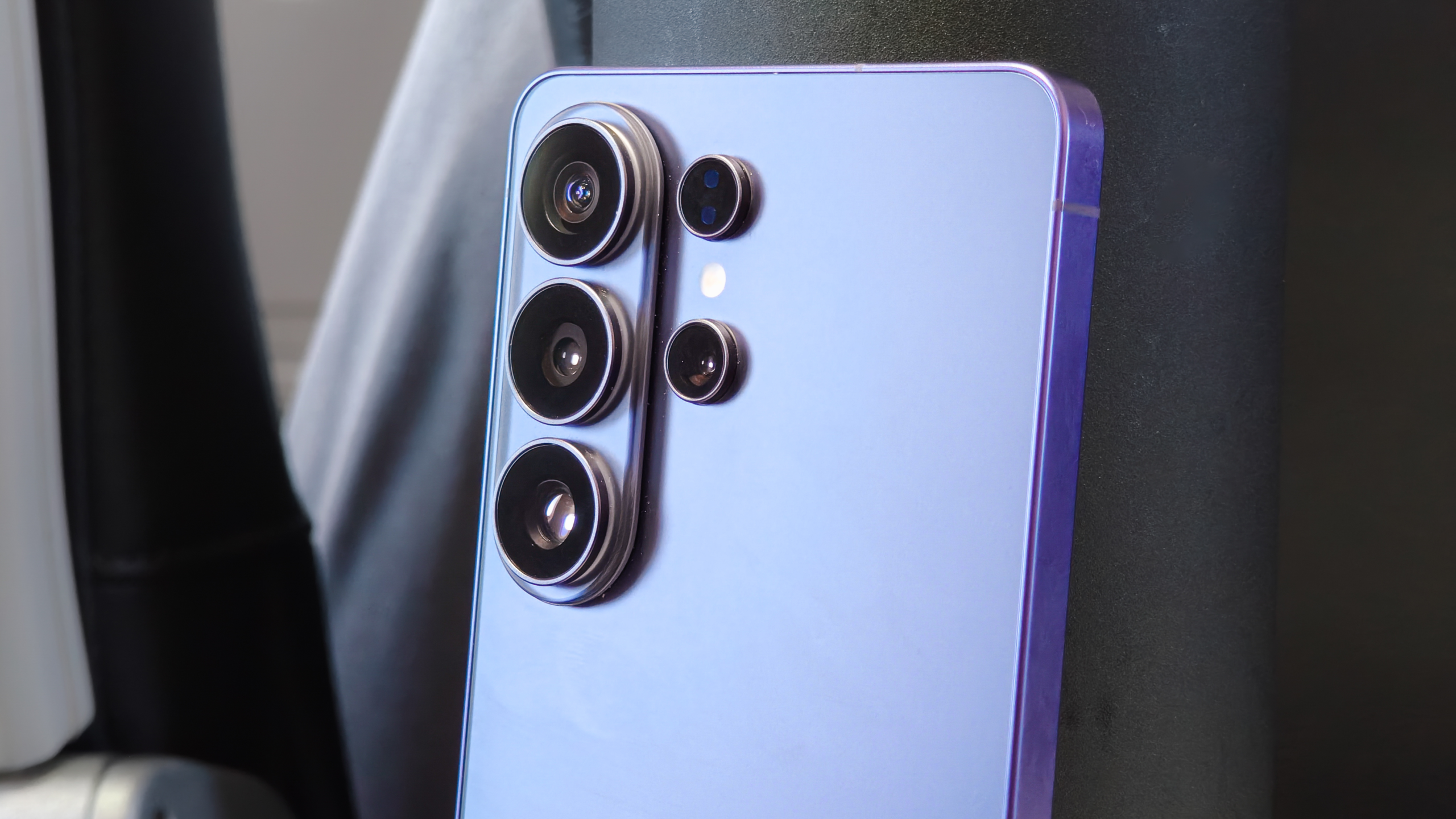 Galaxy Z Fold 8 Ultra: fotocamere in stile Galaxy S26 Ultra secondo il leak