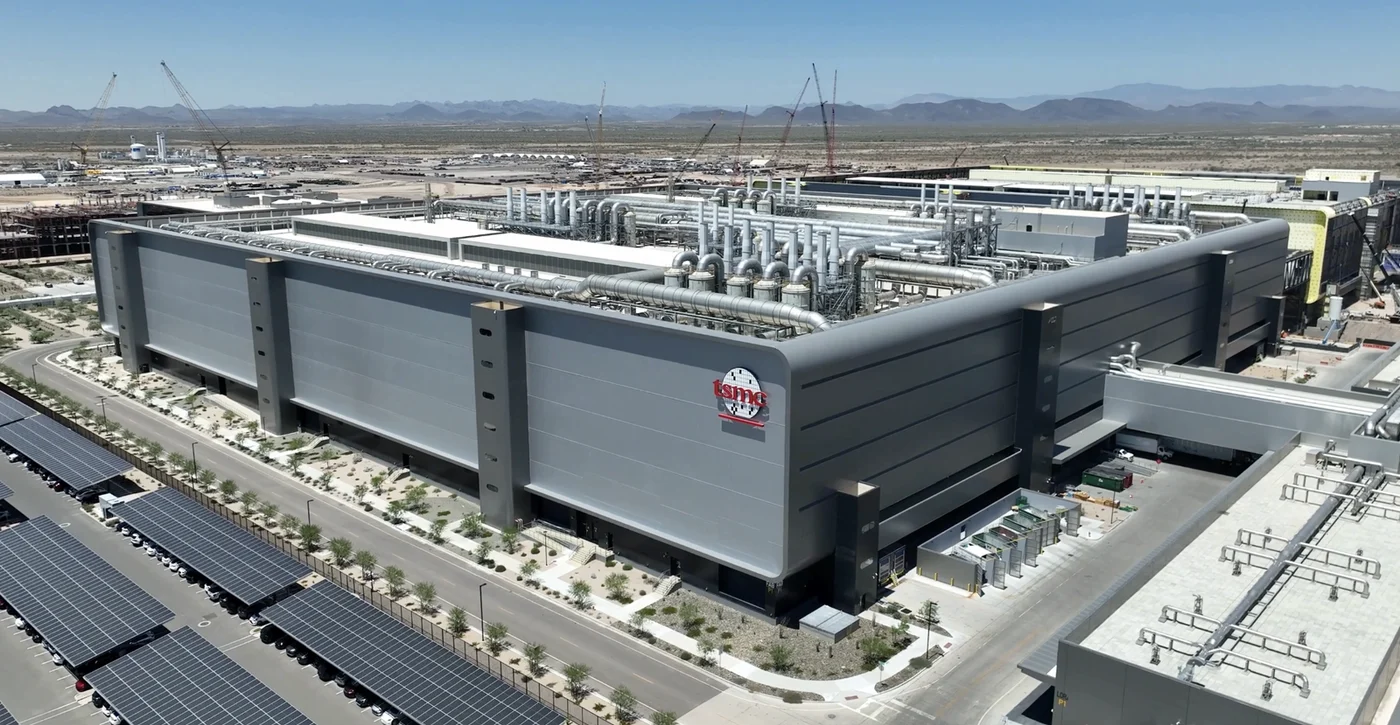 Fab di TSMC in Arizona: previsti 100 miliardi di investimenti aggiuntivi.