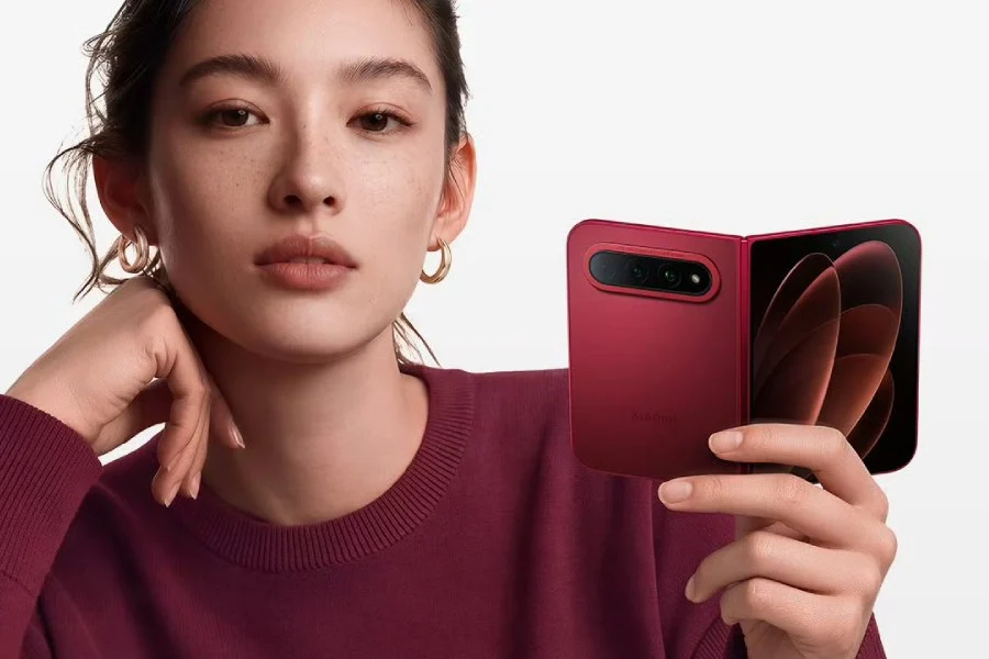 Xiaomi 18 Fold ufficiale: formato mid-fold, chip Xring O3, data di uscita e prezzi in Cina
