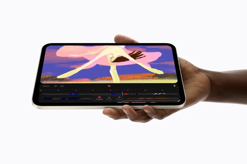 iPad Mini OLED è piccolo ma così potente da poterci montare video senza il minimo sforzo