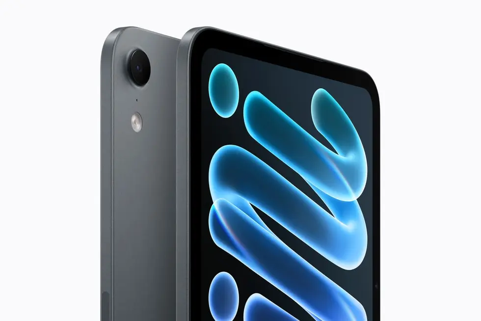 iPad Mini OLED nella sua colorazione mezzanotte