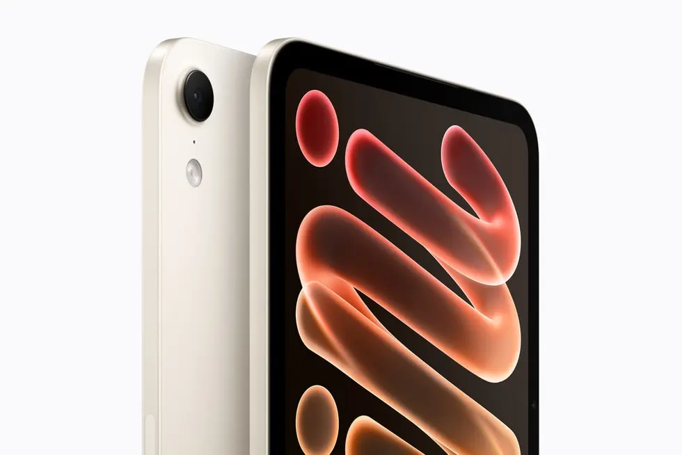 iPad Mini OLED nella sua colorazione galassia