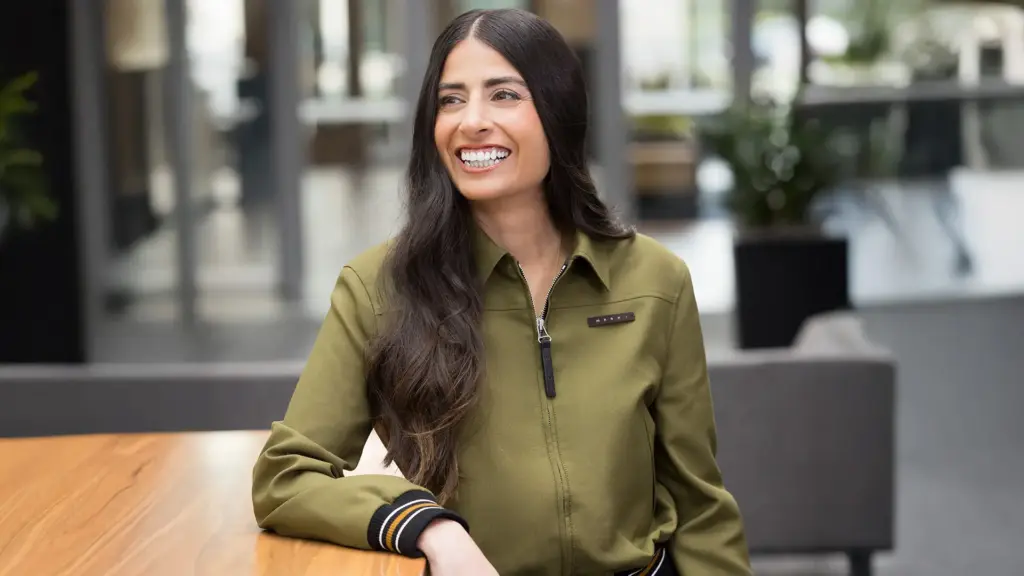 Asha Sharma, la CEO di XBOX, in un ritratto ufficiale